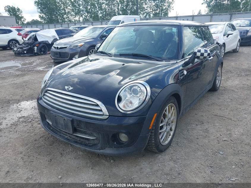 2013 MINI Cooper, Благотворительность, IAAI, VIN WMWSU3C55DT689962 — фото 2