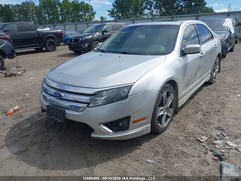 2011 Ford Fusion, Front, IAAI, VIN 3FAHP0DC1BR264789 — photo 2