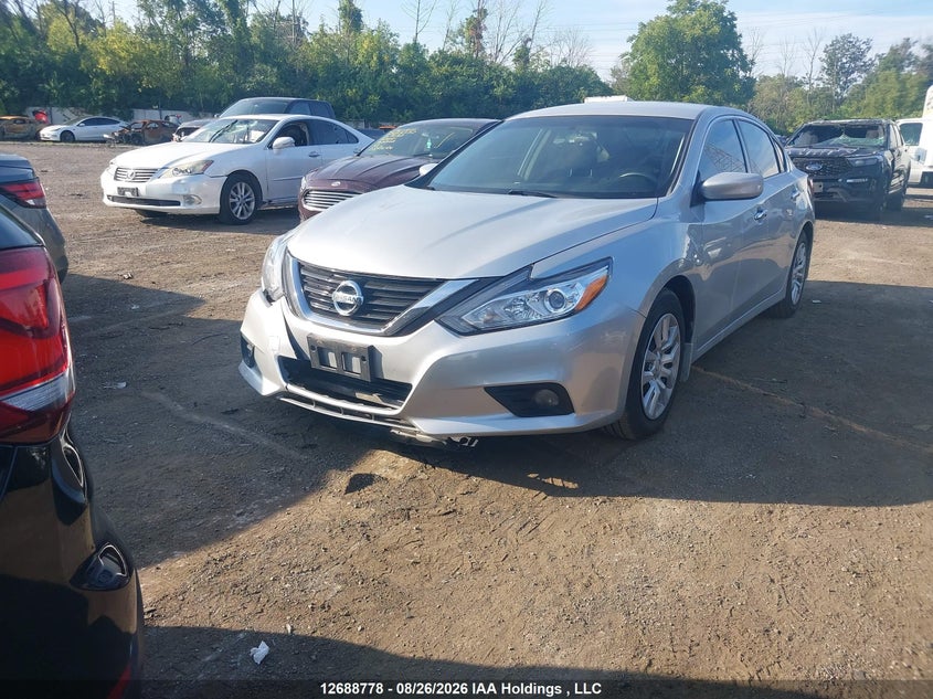2016 Nissan Altima, Right Side, IAAI, VIN 1N4AL3AP0GN319605 — photo 2