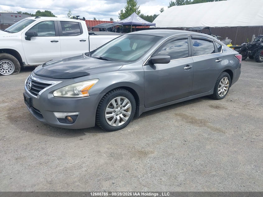 2015 Nissan Altima, Rear, IAAI, VIN 1N4AL3AP0FN326875 — photo 2