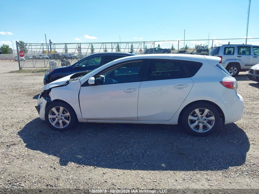 2011 MAZDA 3 HATCHBACK 2.0L I-4 DOHC, VVT, REGULAR , 148HP