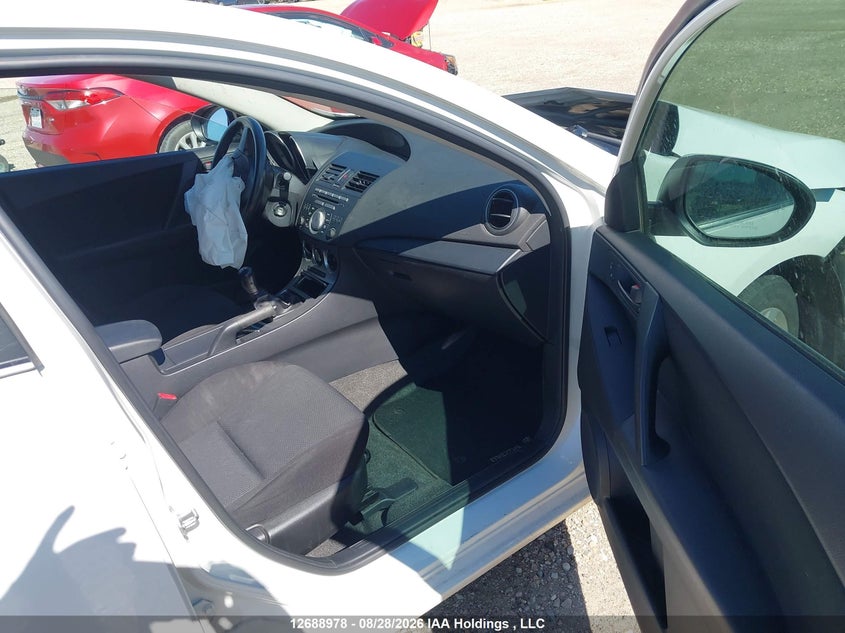 2011 MAZDA 3 HATCHBACK 2.0L I-4 DOHC, VVT, REGULAR , 148HP