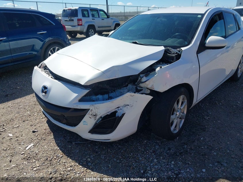 2011 MAZDA 3 HATCHBACK 2.0L I-4 DOHC, VVT, REGULAR , 148HP