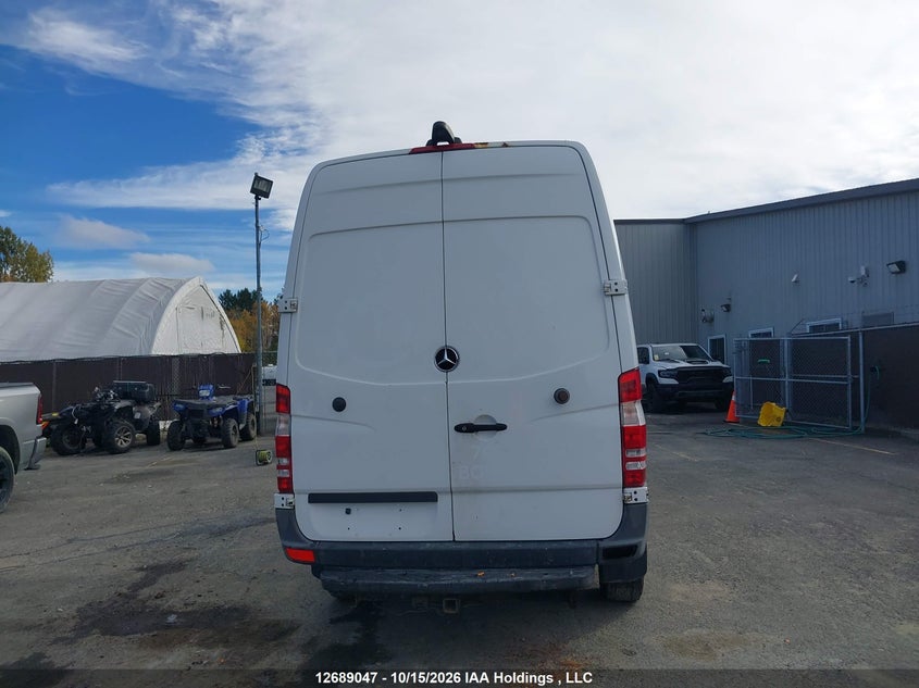 Mercedes-Benz Sprinter 2500 2018 WD3BE7CD8JP637156 Image 17
