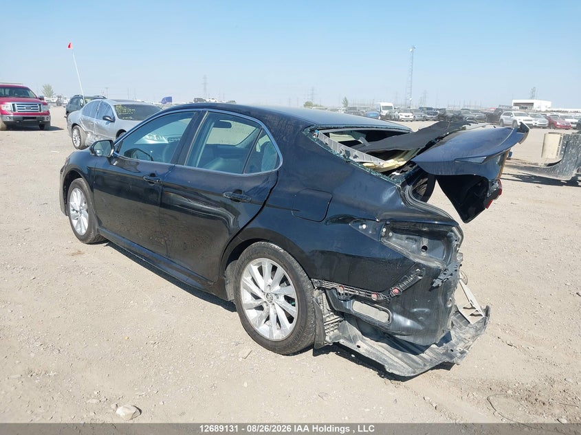 Vin: 4t1g11ak3nu695541, lot: 3093813, toyota camry se 20223