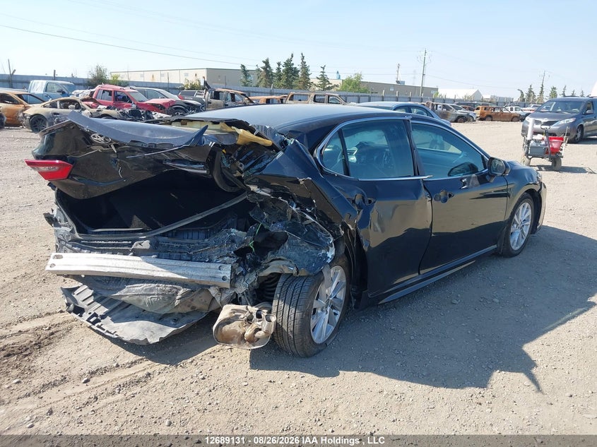 Vin: 4t1g11ak3nu695541, lot: 3093813, toyota camry se 20224