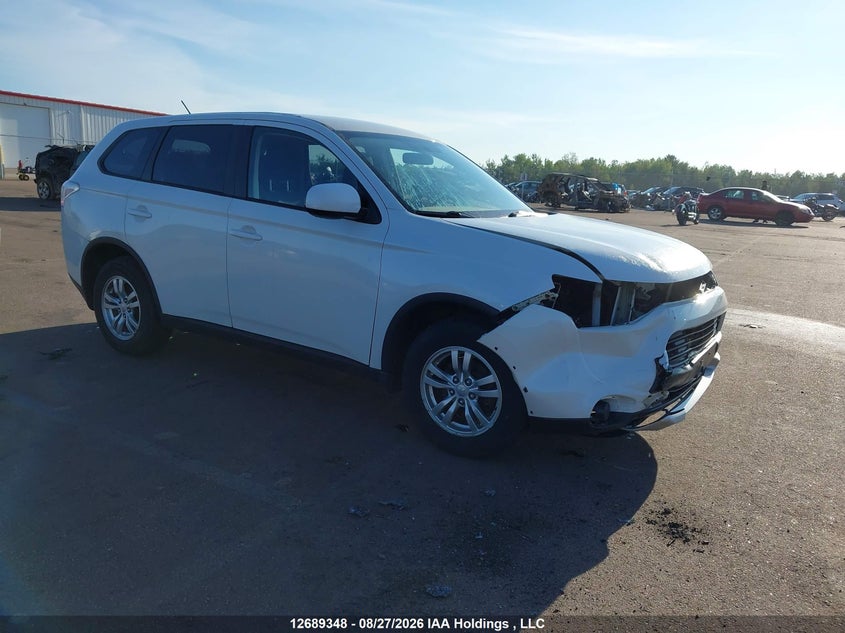 2015 Mitsubishi Outlander Es, Удар спереди, IAAI, VIN JA4AD2A38FZ601295