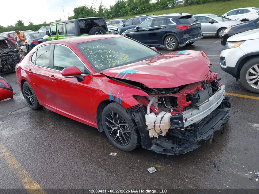 2024 Toyota Camry Se, Front, IAAI, VIN 4T1G11BK8RU109842