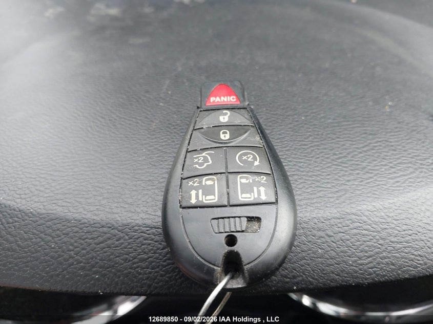 2014 DODGE CARAVAN VAN 3.6L V-6 DOHC, VVT, REGULAR , 283HP