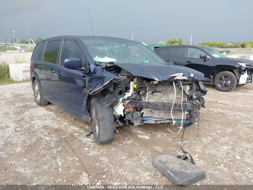 2014 Dodge Grand Caravan R/T, Удар спереди, IAAI, VIN 2C4RDGEG4ER100299