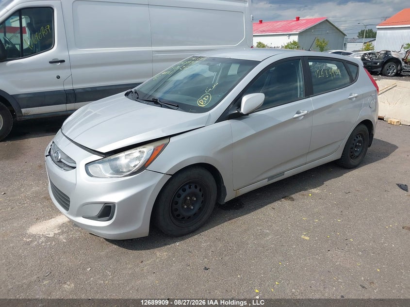 2013 Hyundai Accent, Удар спереду, IAAI, VIN KMHCT5AE3DU090279 — фото 2