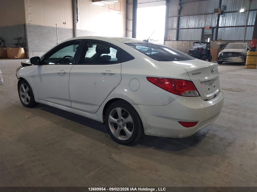 Vin: kmhct4ae8du437907, lot: 3094693, hyundai accent gl 20133