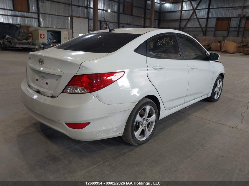 Vin: kmhct4ae8du437907, lot: 3094693, hyundai accent gl 20134