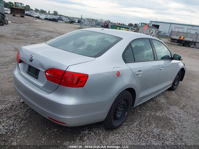 Vin: 3vw1k7aj0dm262275, lot: 3094917, volkswagen jetta 2.0l trendline/2.0l trendline+ 20134