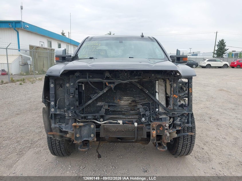 2015 GMC SIERRA 3500HD SLT PICKUP 6.6L V-8 DI, TURBO, 397HP