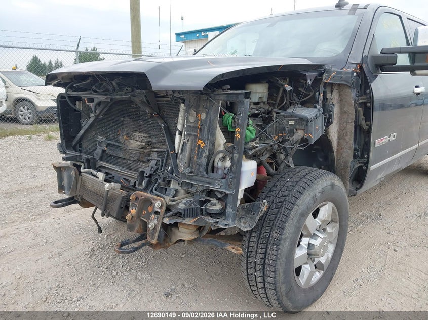 2015 GMC SIERRA 3500HD SLT PICKUP 6.6L V-8 DI, TURBO, 397HP