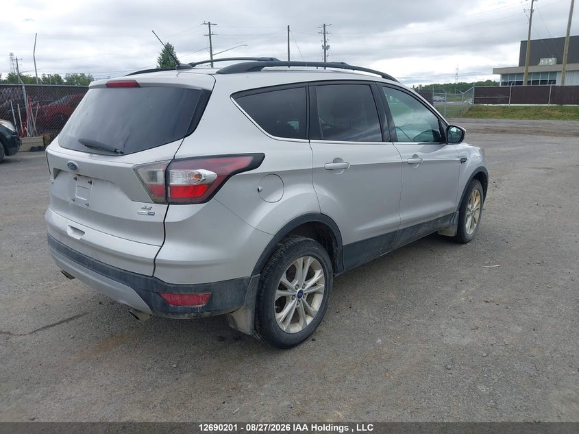 Vin: 1fmcu9gdxhua66974, lot: 3094984, ford escape se 20174