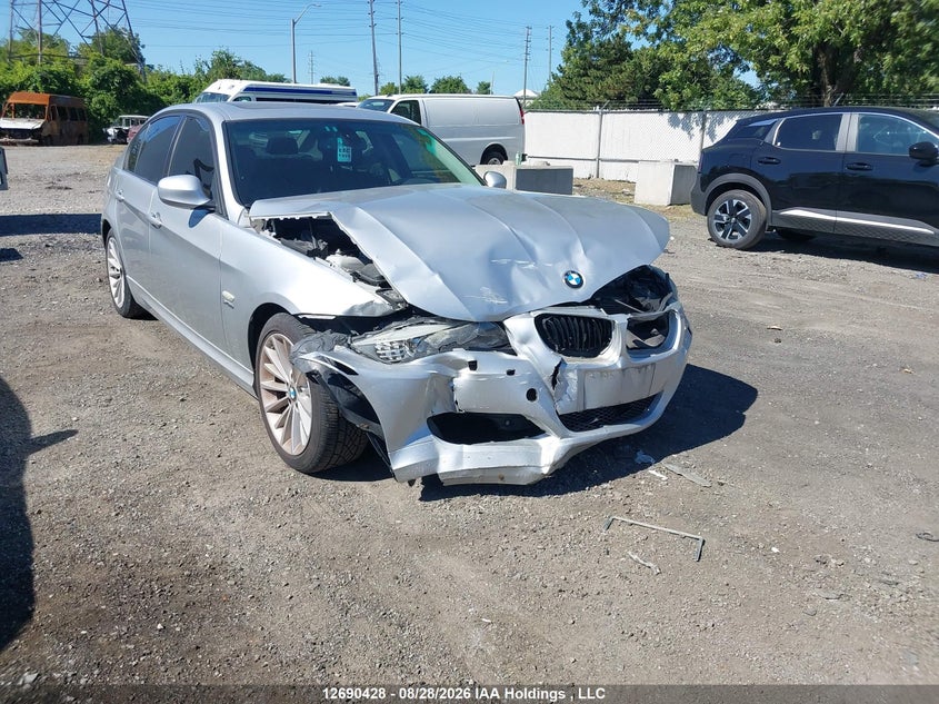 Vin: wbapk7c58ba463944, lot: 3095219, bmw 328 xi 2011 img_1