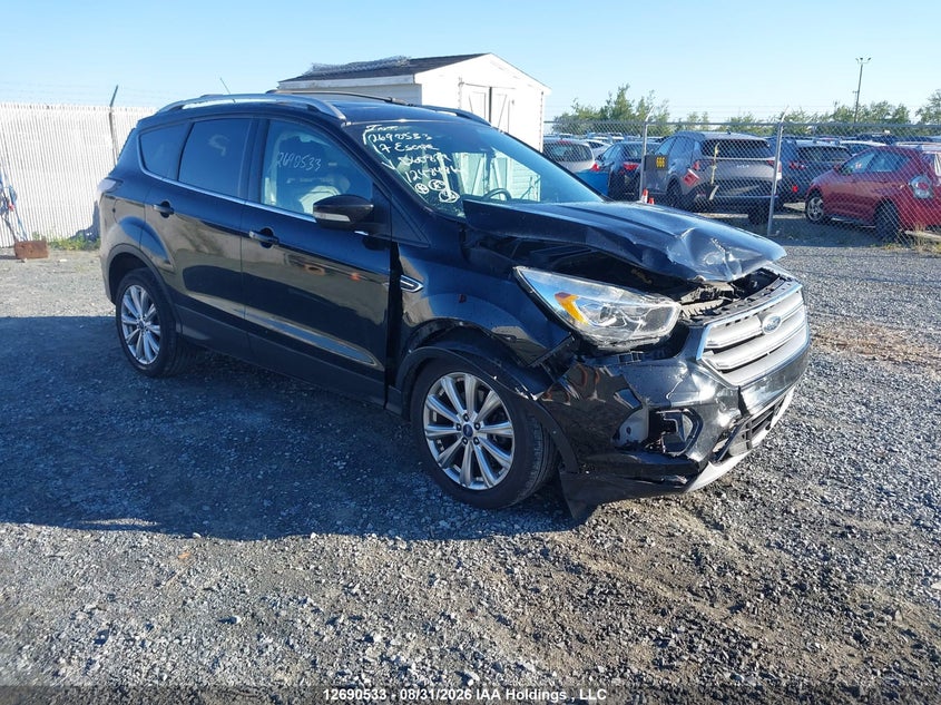 Vin: 1fmcu9j98hud60829, lot: 3095339, ford escape titanium 2017 img_1