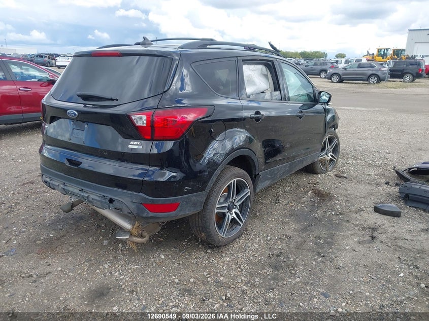 Vin: 1fmcu9hd6kua27496, lot: 3095357, ford escape sel 20194