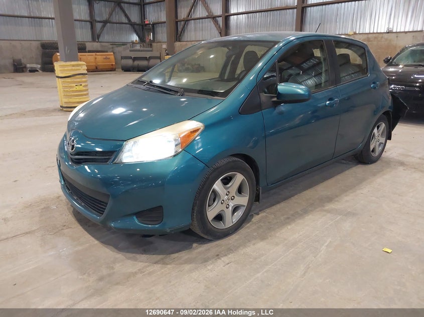 Vin: jtdktud31cd516795, lot: 3095459, toyota yaris le 20122