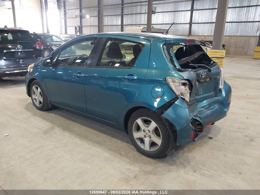 Vin: jtdktud31cd516795, lot: 3095459, toyota yaris le 20123