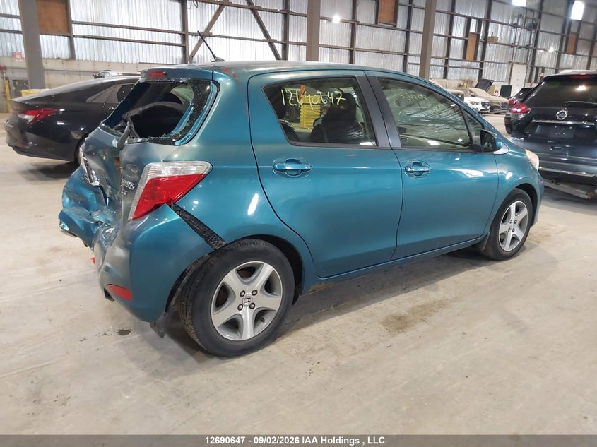 Vin: jtdktud31cd516795, lot: 3095459, toyota yaris le 20124