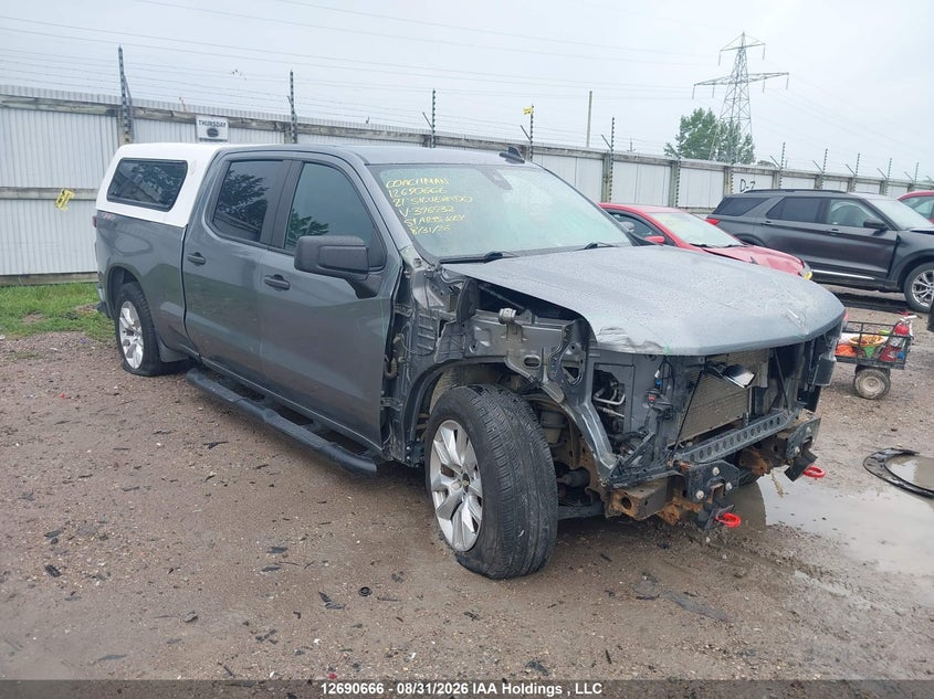 2021 Chevrolet Silverado 1500 Custom, Удар спереди, IAAI, VIN 1GCUYBEF3MZ396932