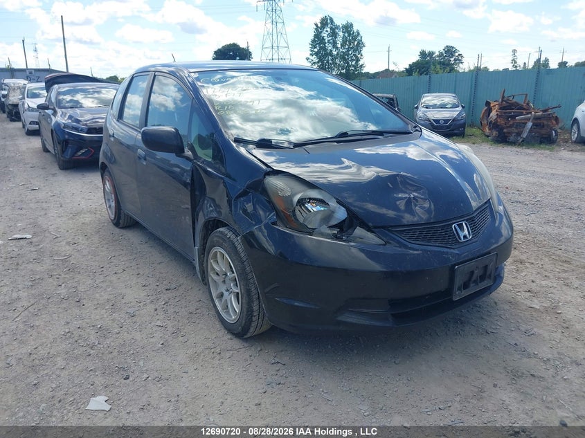 Vin: lucge8h55d3005791, lot: 3095544, honda fit lx 2013 img_1