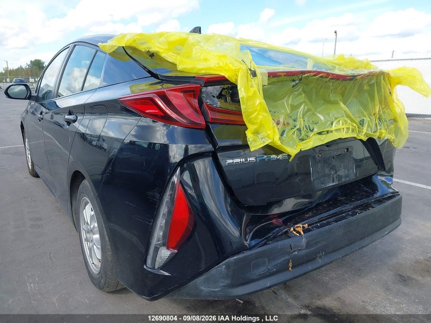 Vin: jtdkamfp1m3170096, lot: 3095636, toyota prius prime upgrade 20213