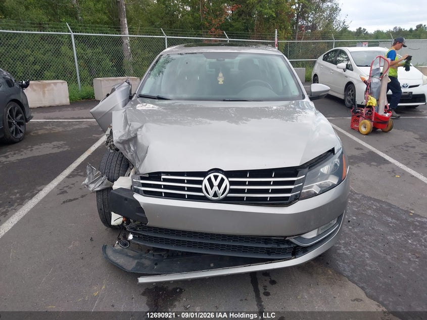 2012 VOLKSWAGEN PASSAT SEDAN 2.5L I-5 DOHC, VVT, REGULAR , 170HP