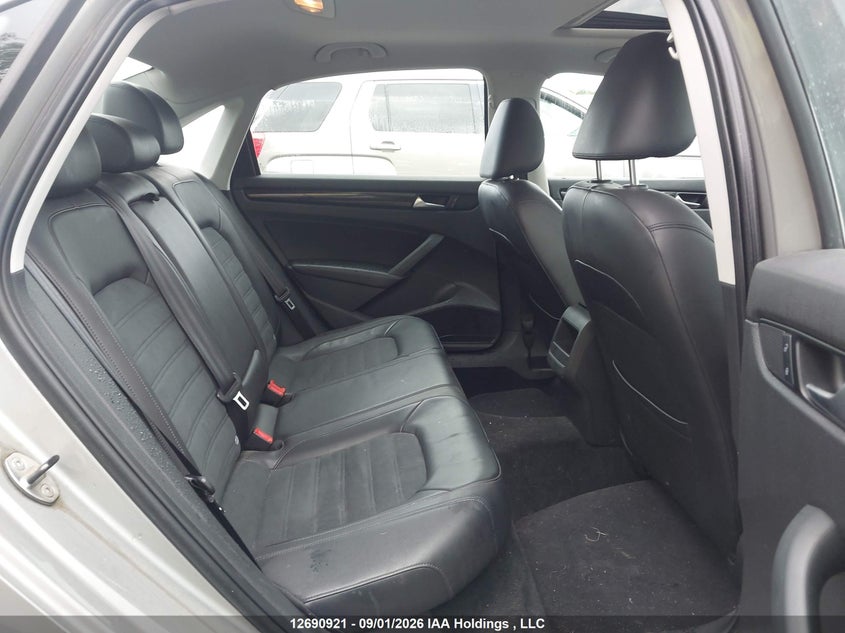 2012 VOLKSWAGEN PASSAT SEDAN 2.5L I-5 DOHC, VVT, REGULAR , 170HP