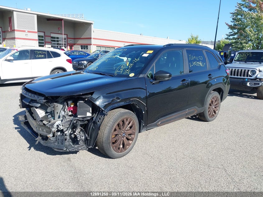 2025 Subaru Forester, Front, IAAI, VIN JF2SLDHC3SH402056 — photo 2