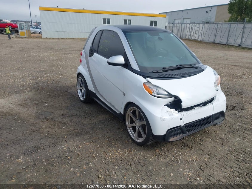 2014 Smart Fortwo Brabus/Passion/Pure, Удар спереди, IAAI, VIN WMEEJ3BAXEK734717