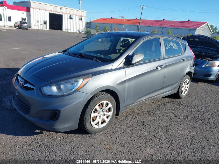 Vin: kmhct5ae5cu031894, lot: 3096328, hyundai accent 20122