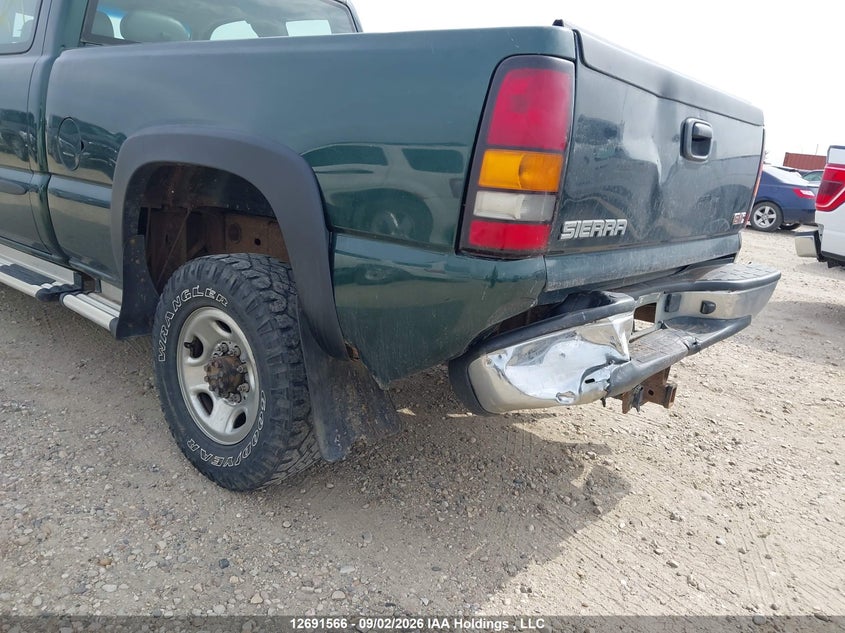 2004 GMC SIERRA PICKUP 6.0L V-8 REGULAR , 300HP