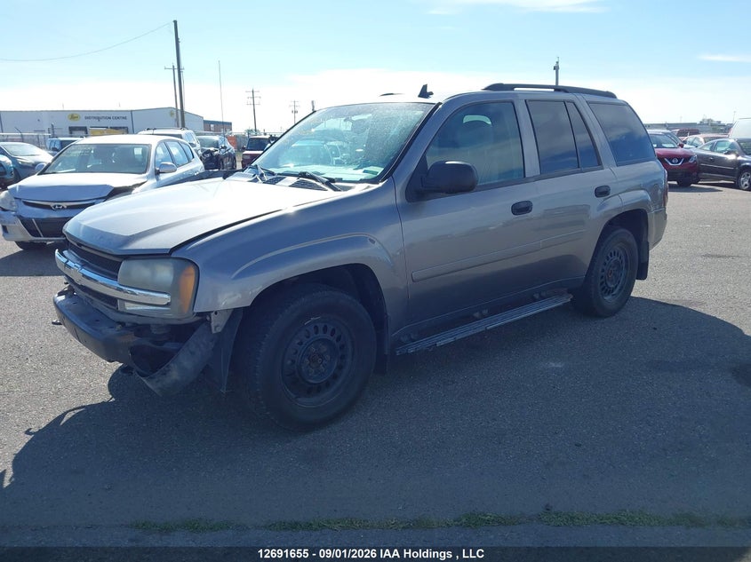 2007 Chevrolet Trailblazer Ls/Lt, Front, IAAI, VIN 1GNDT13S872126303 — photo 2