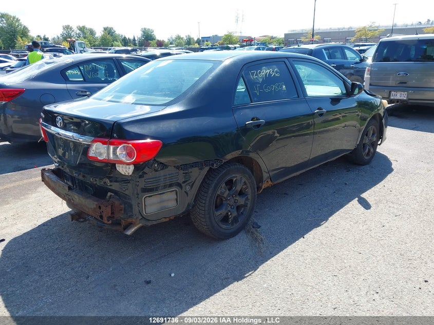 Vin: 2t1bu4eexbc609825, lot: 3096604, toyota corolla s/le 20114