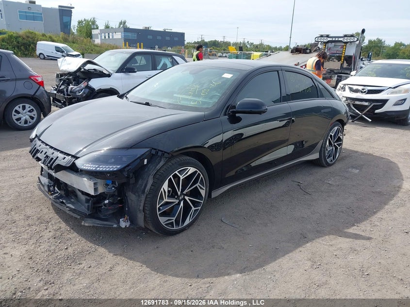 2024 Hyundai Ioniq 6 Preferred Long Range With Ultimate Package, Front, IAAI, VIN KMHM54AC5RA064458 — photo 2