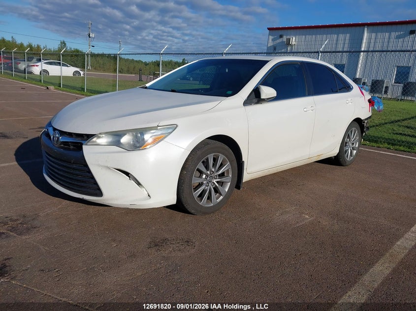 2015 Toyota Camry, Удар ззаду, IAAI, VIN 4T1BF1FK9FU921166 — фото 2