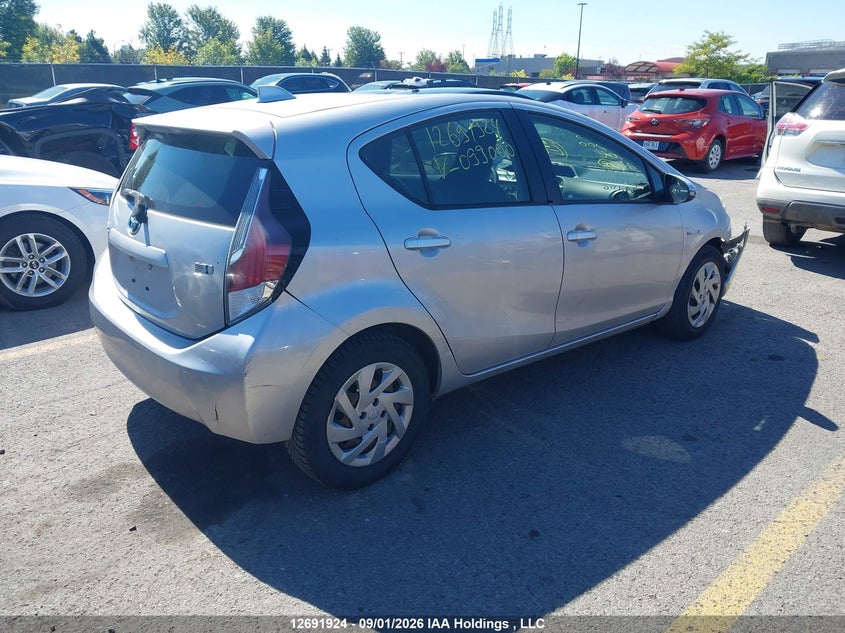 Vin: jtdkdtb38f1099000, lot: 3096797, toyota prius c technology 20154