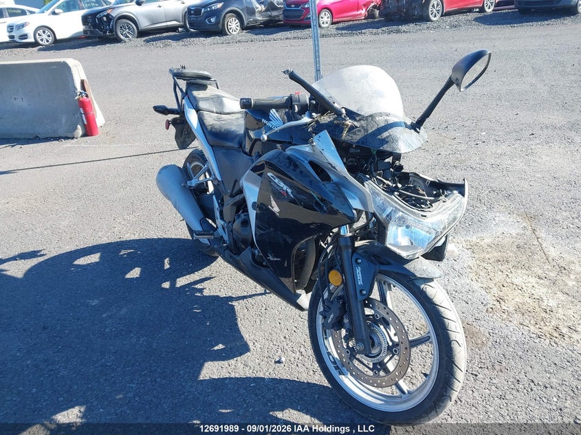 2012 Honda Cbr250 R, Усе, IAAI, VIN MLHMC4128C5300888