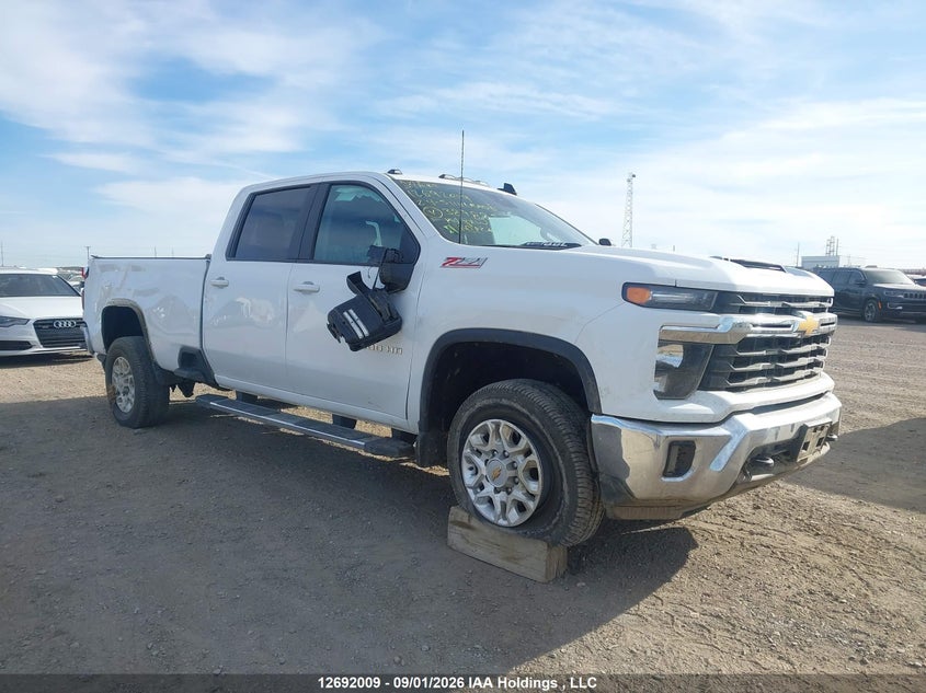 2024 Chevrolet Silverado K3500 Lt, Удар спереду, IAAI, VIN 1GC4YTE78RF389885