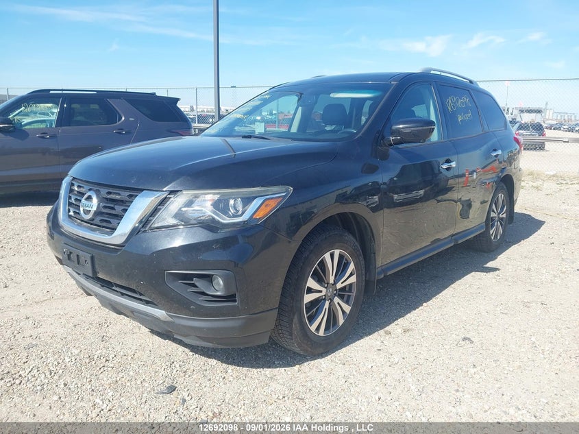 2017 Nissan Pathfinder, Лівий бік, IAAI, VIN 5N1DR2MM3HC600663 — фото 2