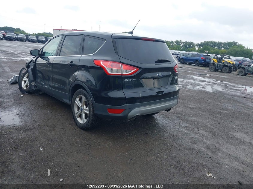 Vin: 1fmcu0gx4fub99376, lot: 3097179, ford escape se 20153