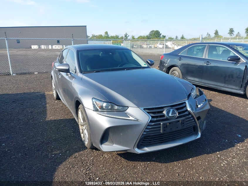 Vin: jthcm1d28h5025812, lot: 3097340, lexus is 300 300 2017 img_1