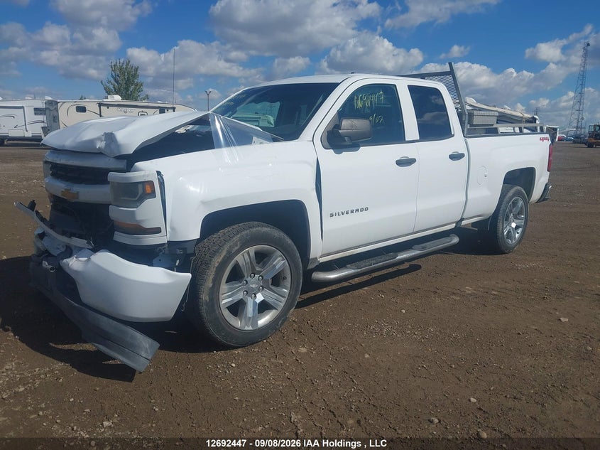 2018 Chevrolet Silverado, Front, IAAI, VIN 1GCVKPEC7JZ123643 — photo 2