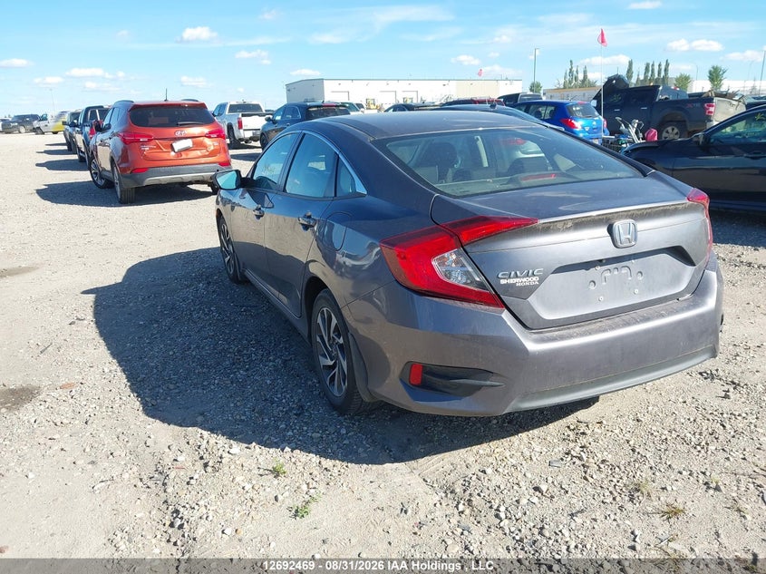 Vin: 2hgfc2f83jh042185, lot: 3097376, honda civic ex 4dr 20183