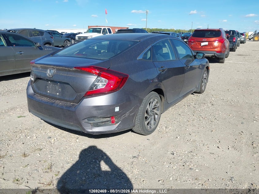 Vin: 2hgfc2f83jh042185, lot: 3097376, honda civic ex 4dr 20184