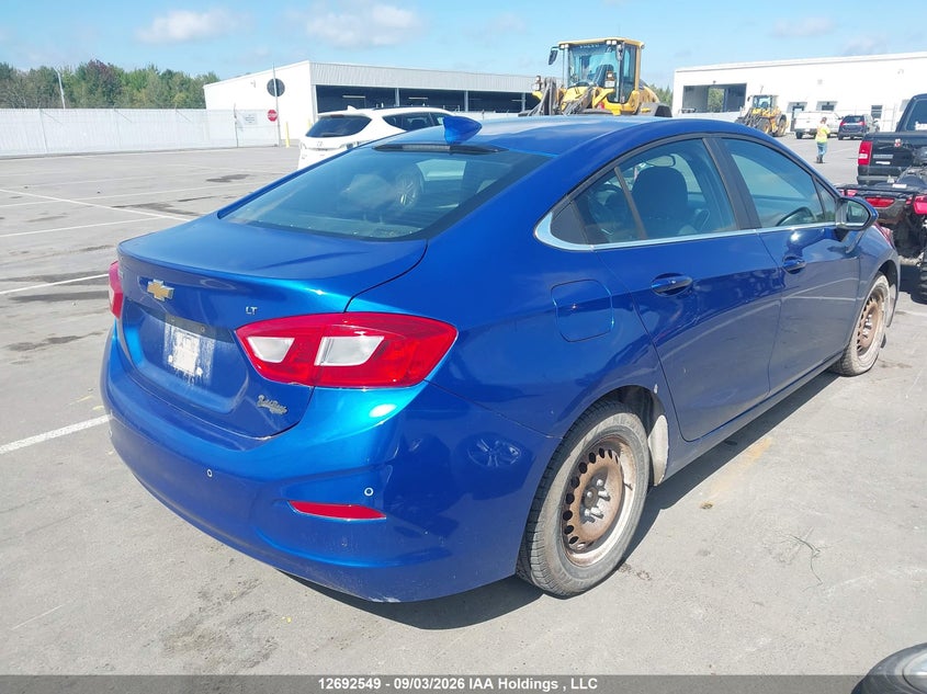 Vin: 3g1be5sm9hs554707, lot: 3097457, chevrolet cruze lt auto 20174